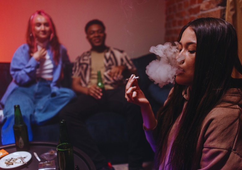 weed etiquette in social groups