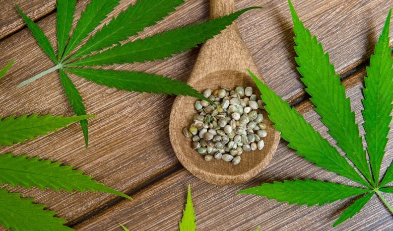 how to store cannabis seeds